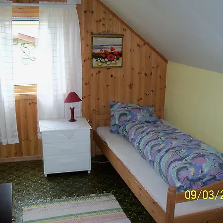 Semesterbostad Spindaj Spildra